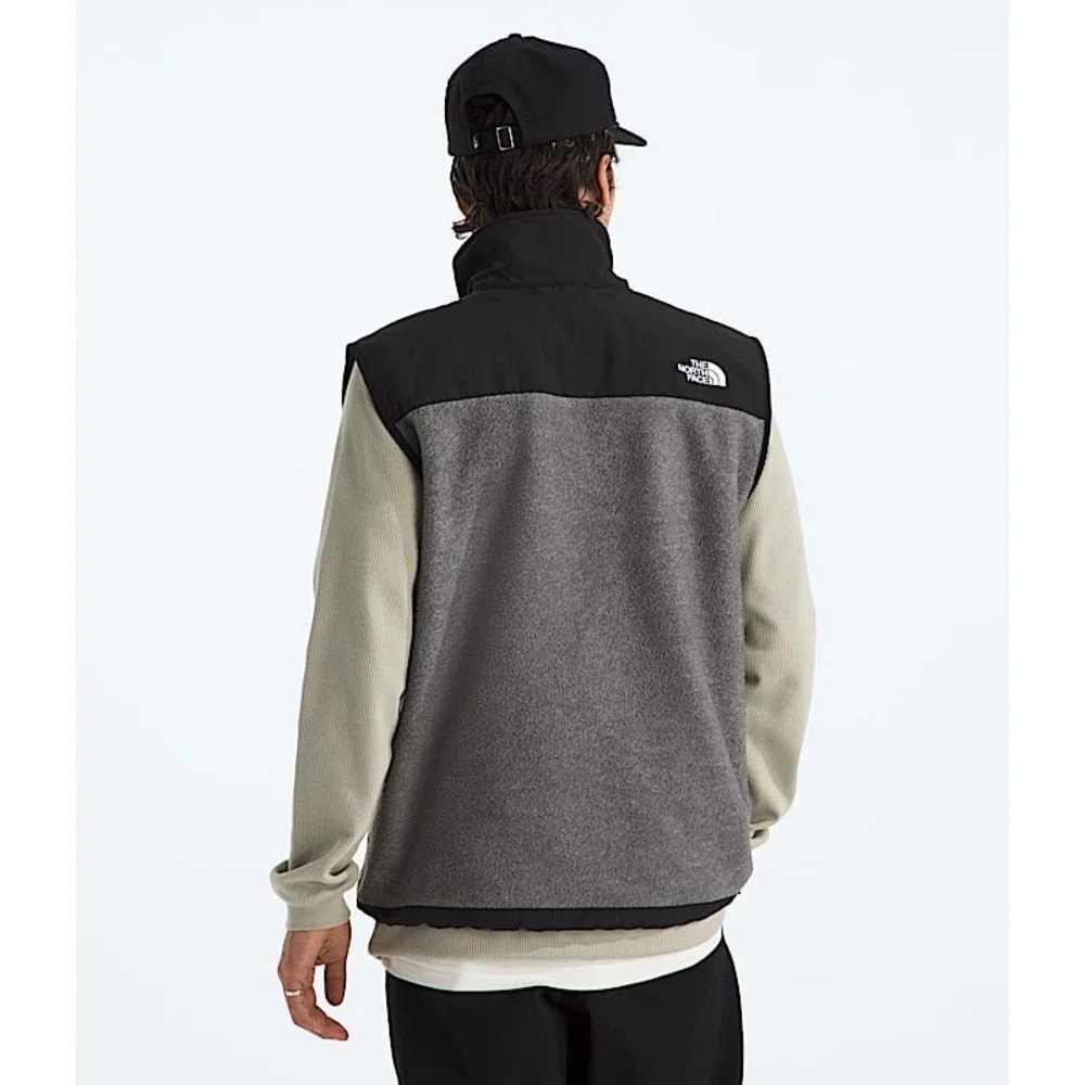 The North Face Retro Denali Vest Grey Black Size Small New With Tags